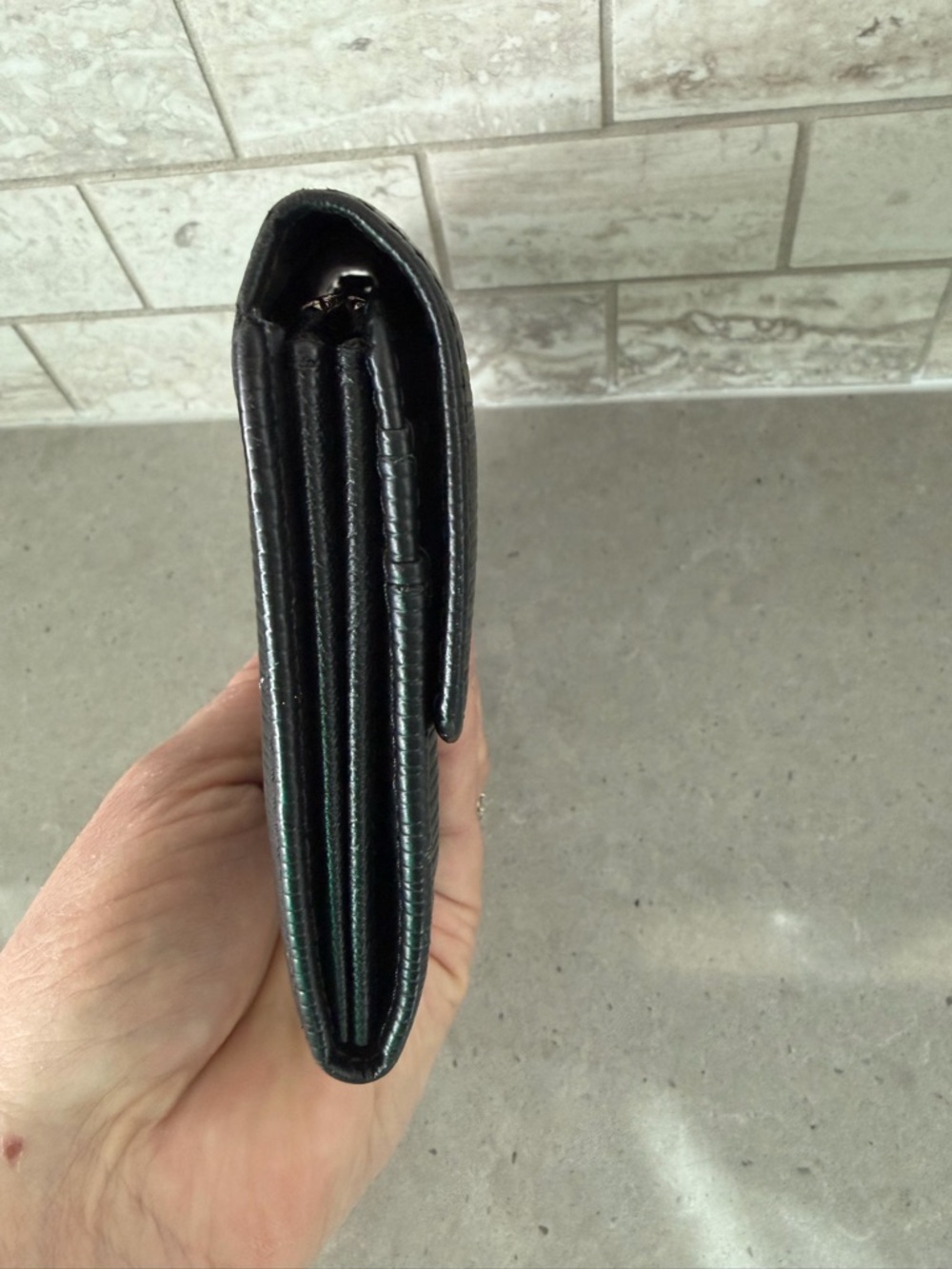 Authentic vintage Louis Vuitton Black Epi Leather Long Wallet - Picture 5 of 11